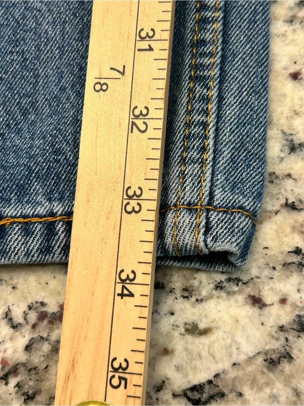 Levi’s 550 Classic Men's Relaxed Straight Jeans 42/34 100% Cotton Casual Denim
